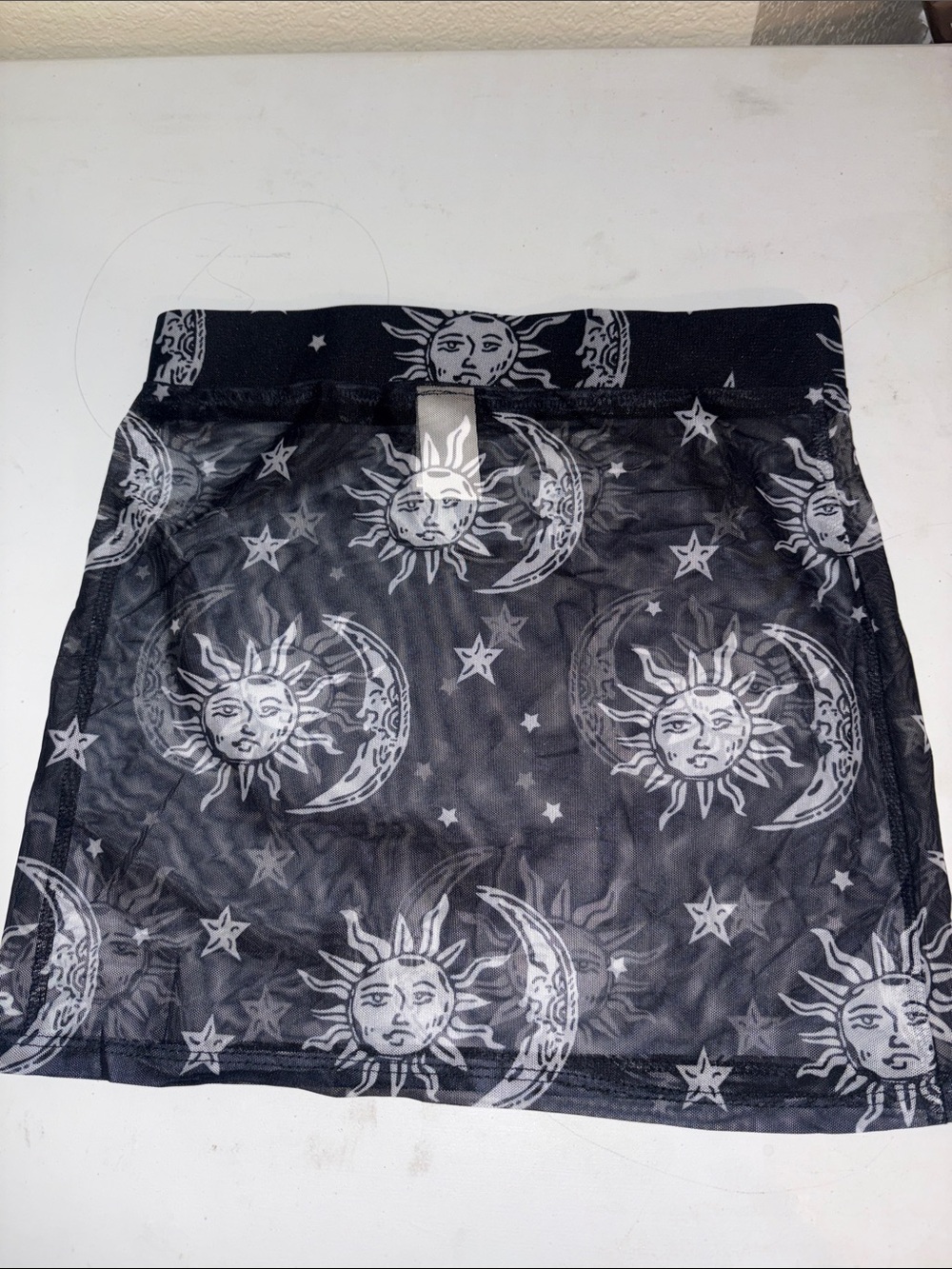 #517 NEW 🆕 SMALL skirt